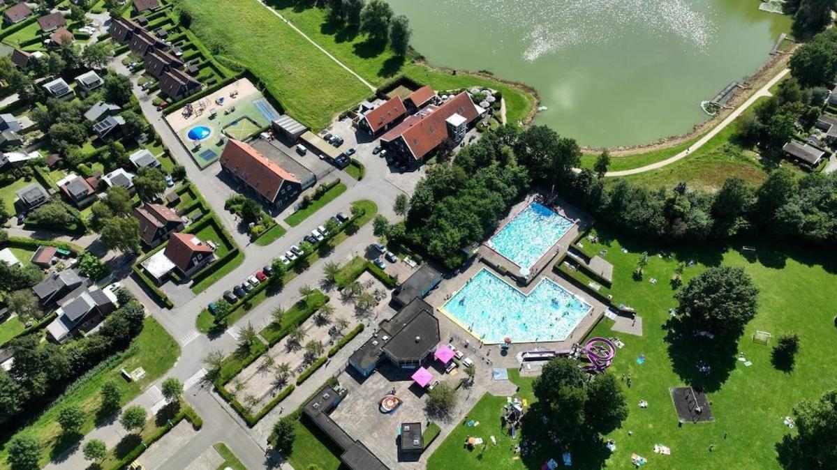 Chalet Luxe Met Veranda Tuin En Hottub, Zeeland Vp007 Heinkenszand